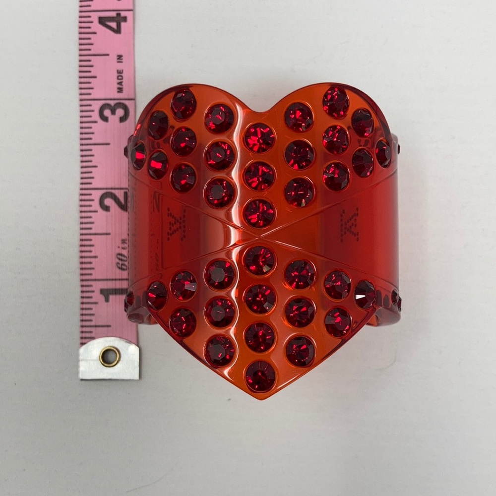 Louis Vuitton Heart shape rhinestone cuff bracelet - Picture 12 of 12